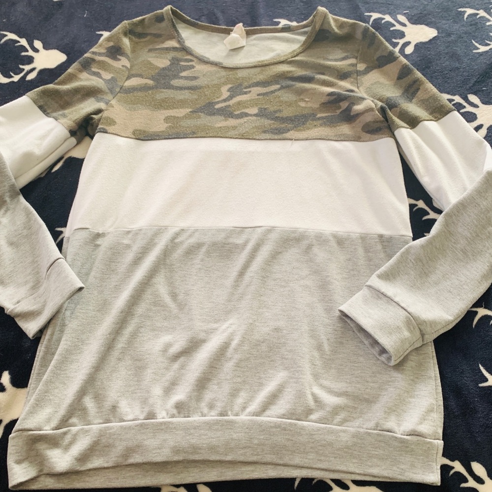 Long sleeve tshirt